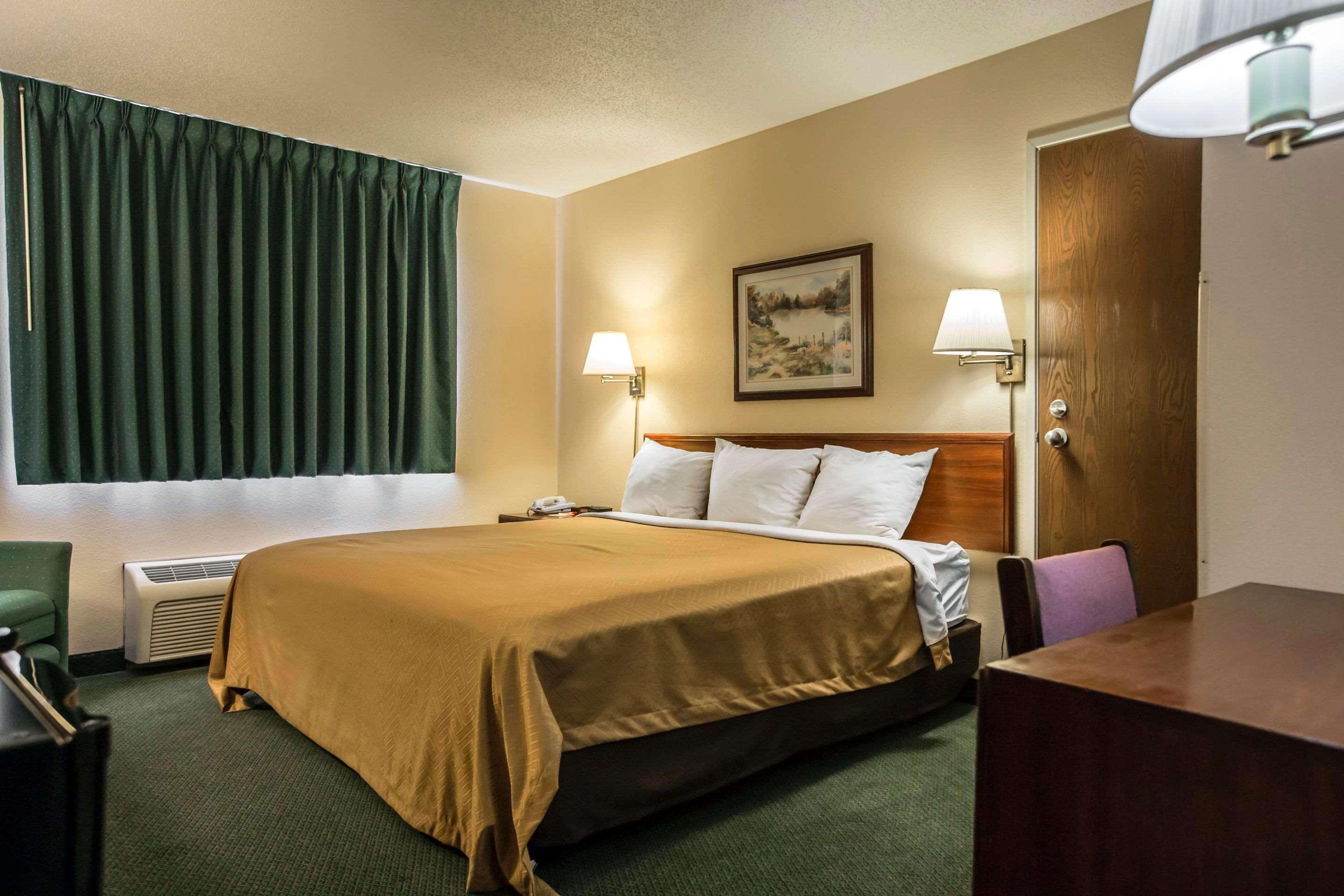 Econo Lodge Princeton Exterior foto